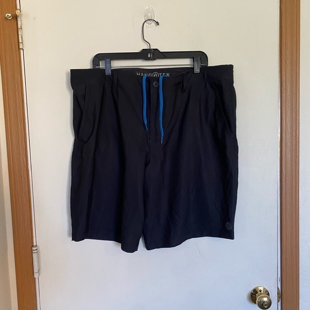 Hang Ten 38 black and gray pinstriped shorts